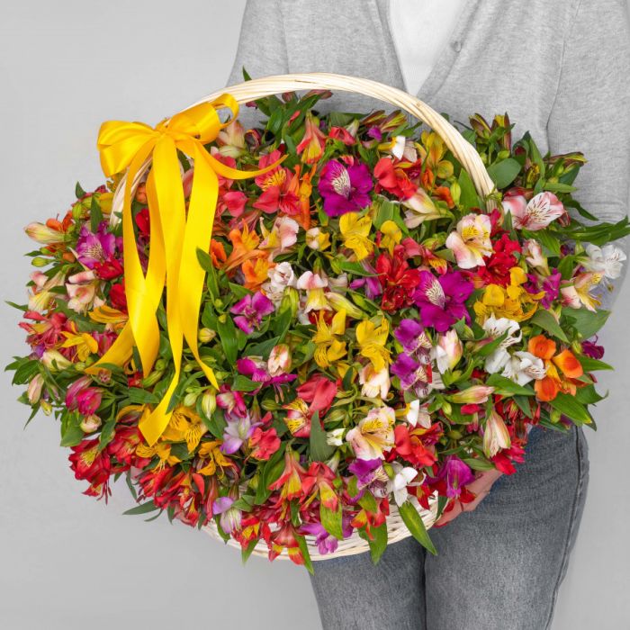 101 Alstromeria Mix in a basket