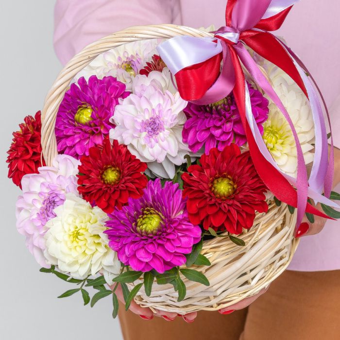 15 Mix Dahlias in a basket