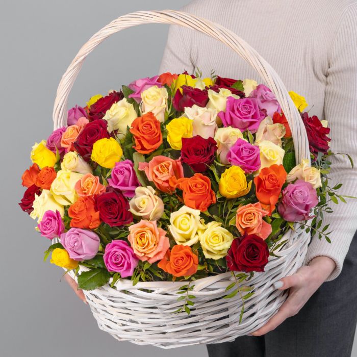 75 Rose Mix in a basket