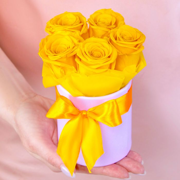 5 Yellow Roses stabilized in a box