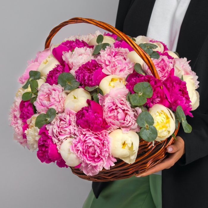 51 Peony Mix in a basket