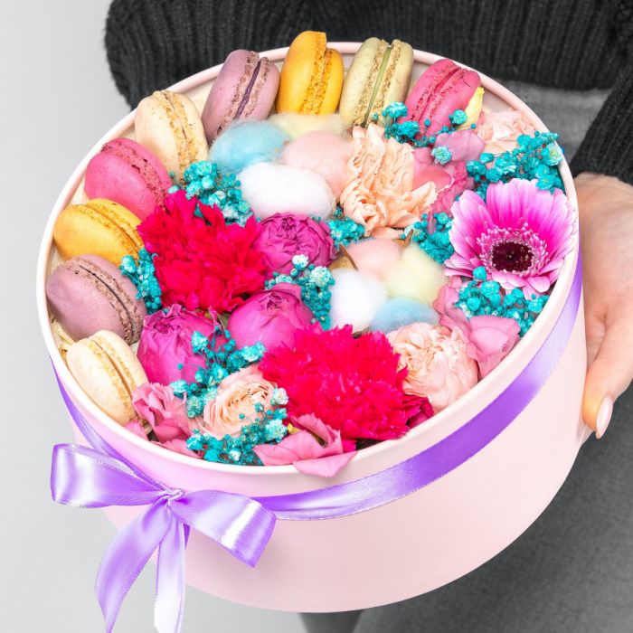 Bouquet ТAssortedУ in a box