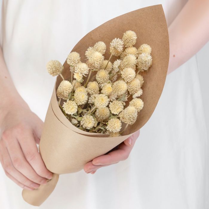 Ready Bouquet ТWhite GomphrenaУ dried flowers