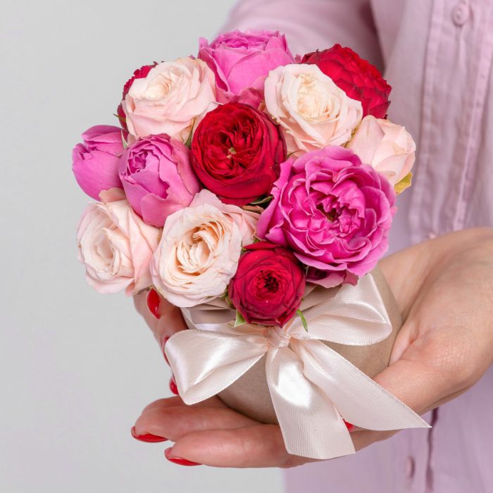 Corporate bouquet Т3 Peony Shrub Roses MixУ in a box