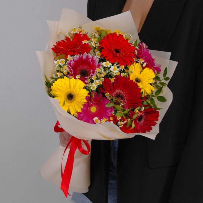 Bouquet ТGerberas and DaisiesУ mini