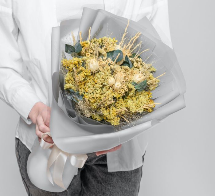 Ready bouquet ТCreamУ dried flowers