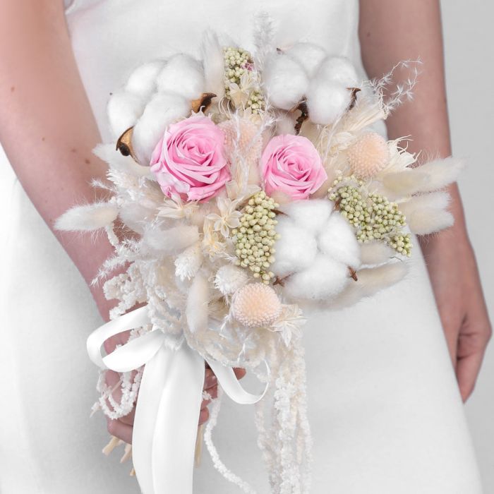 Bridal bouquet ТWhiteУ dried flowers