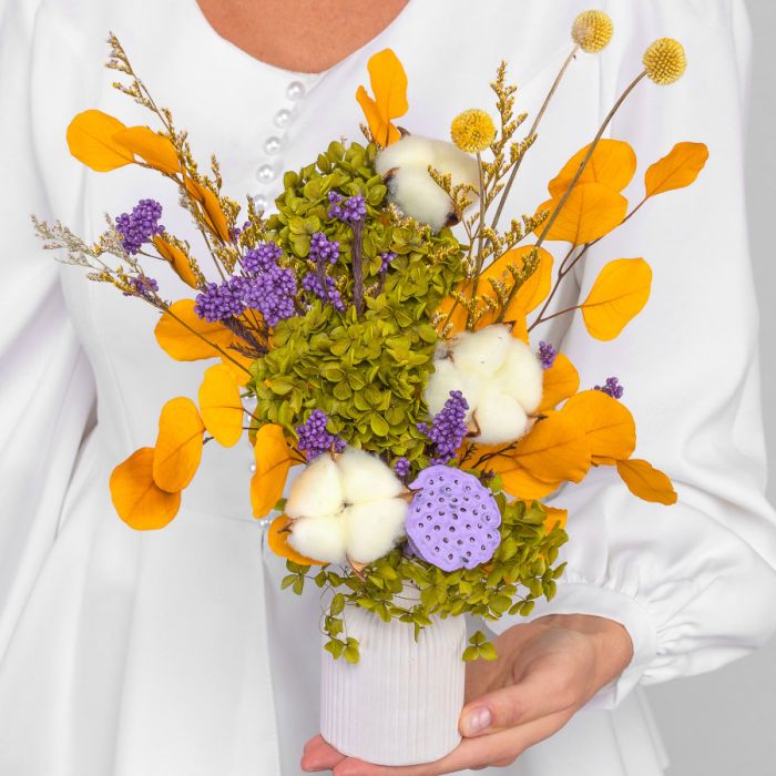 Ready-made bouquet ТAutumnУ dried flowers in a cachepot