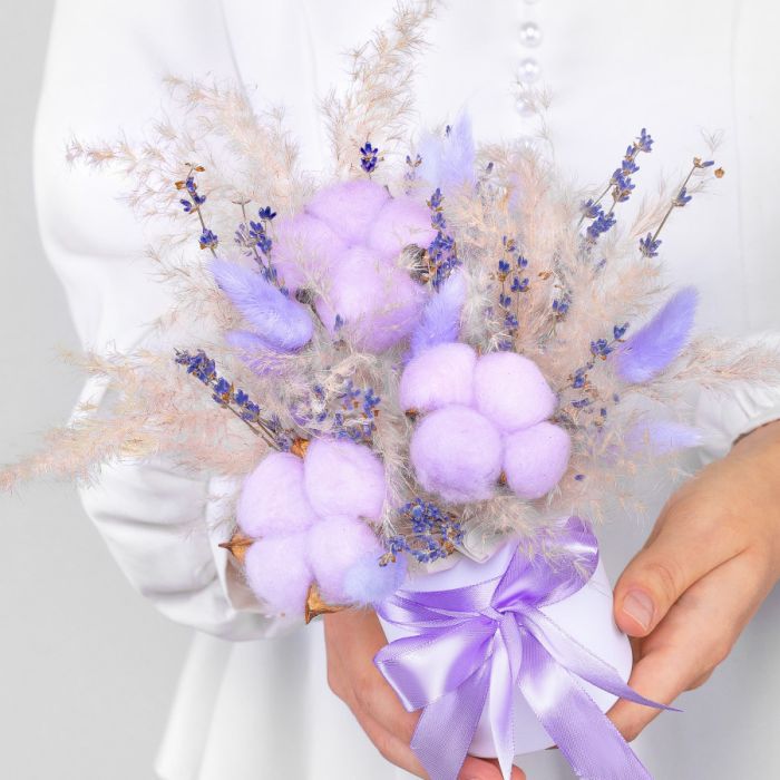 Bouquet ТLilac FeathersУ dried flowers in a box