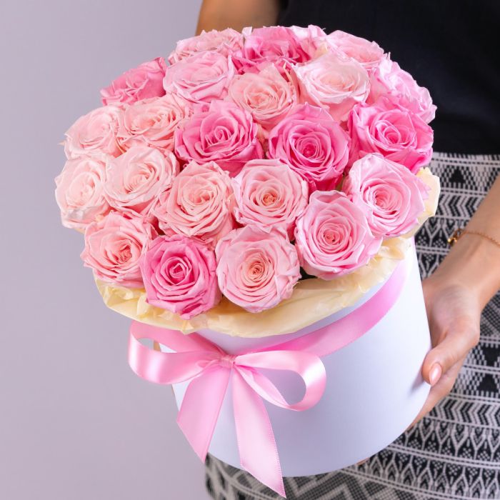 Bouquet ТPink RoseУ in a stabilized box