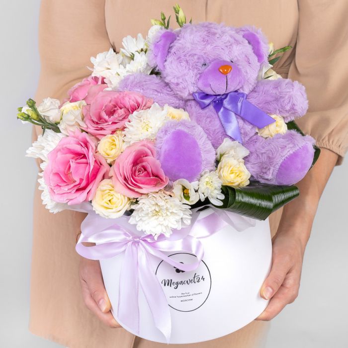 Children's bouquet ТWith BearУ in a box