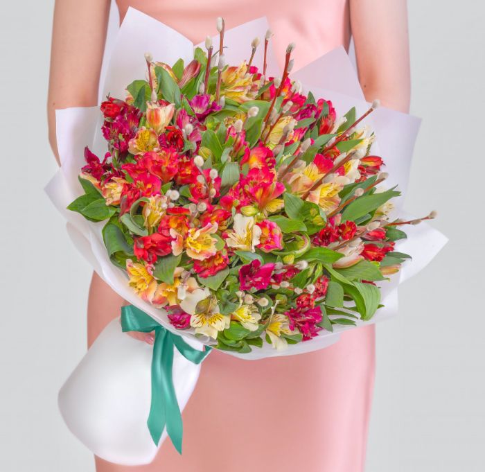 Bouquet ТVerb and Alstromeria MixУ