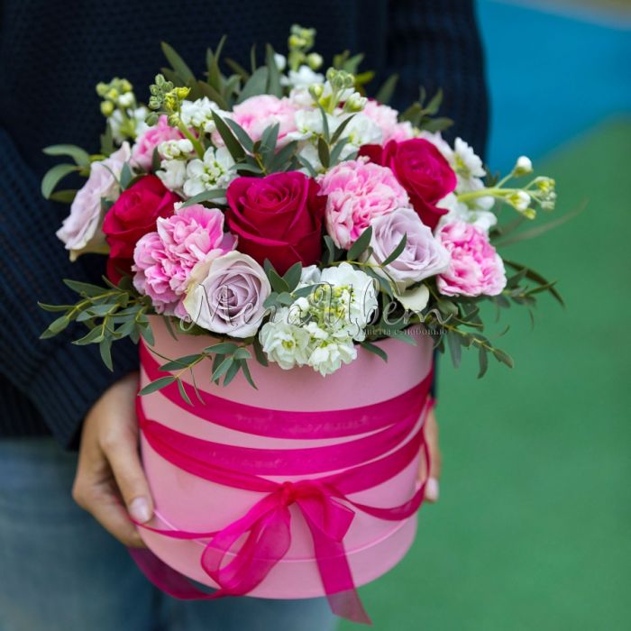 Bouquet ТMagic of LightУ in a box