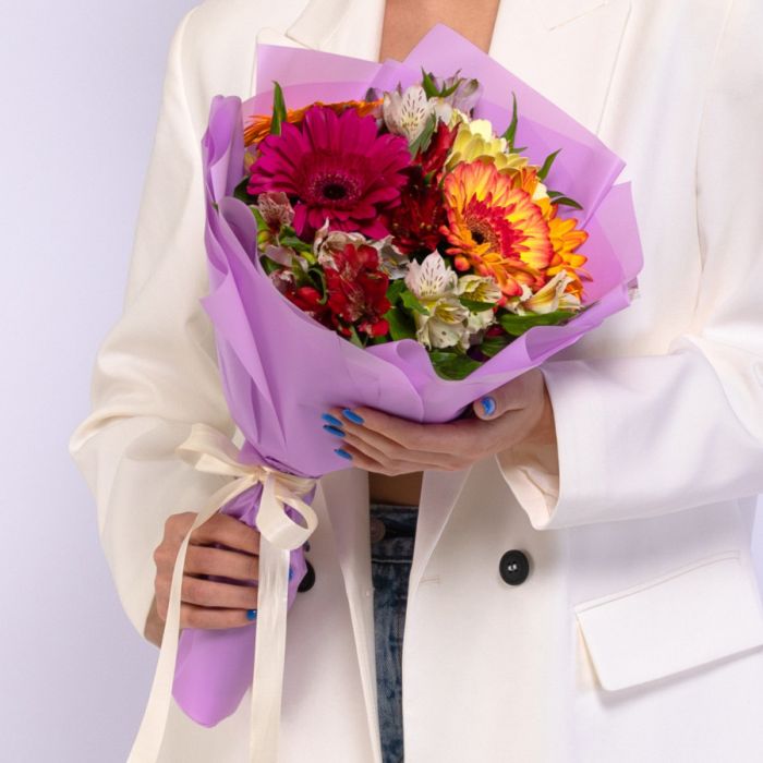 Bouquet ТGerberas and AlstroemeriaУ mini.