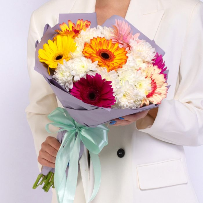 Bouquet ТGerberas and Bush ChrysanthemumsУ mini.