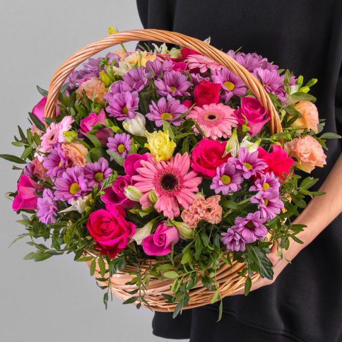 Bouquet ТFeast of FlowersУ in a basket