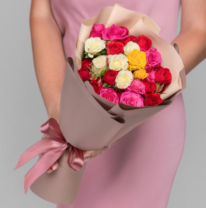 Bouquet of flowers Т9 Shrub Roses Mix 40 cm.У