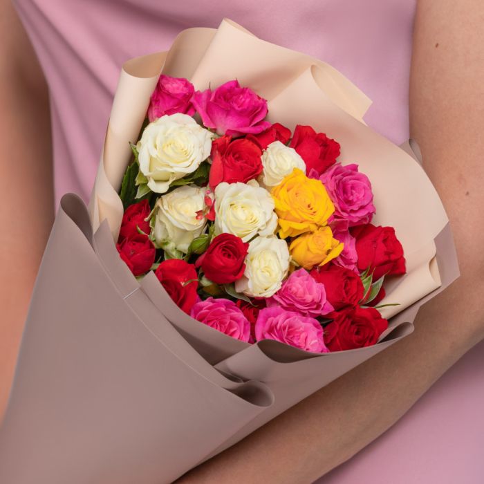 Bouquet of flowers Т9 Shrub Roses Mix 40 cm.У