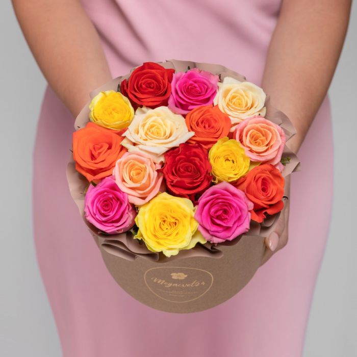 15 Mix Roses in a box